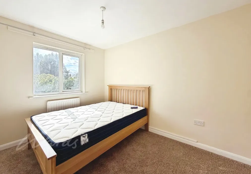 Bedroom 1 - Melrose Avenue Dartford DA1 - Wards of Kent