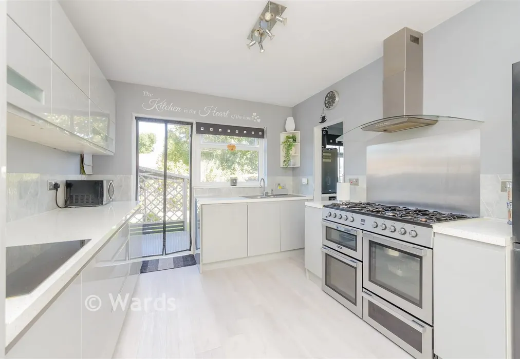 Kitchen - Coniston Close, Erith, Kent - Wards of Kent