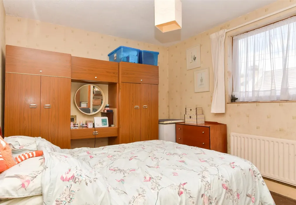 Bedroom 1 - Charter Street, Gillingham, Kent - Wards of Kent