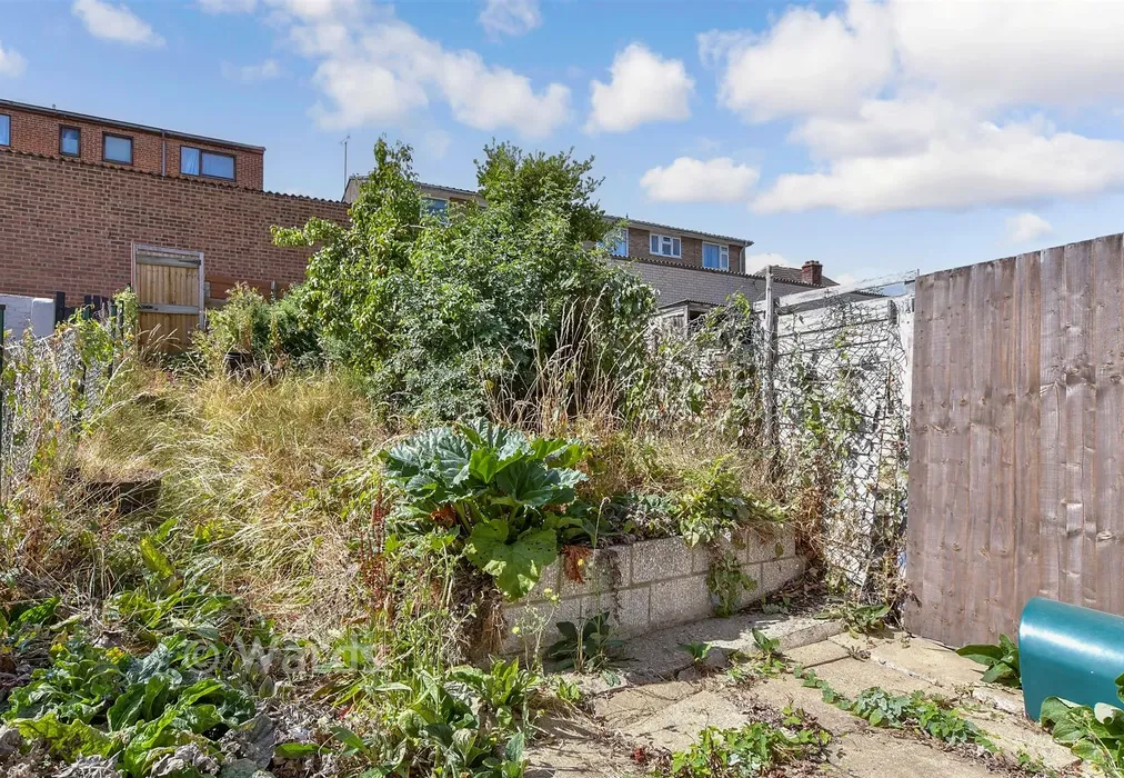 Rear Garden - Charter Street, Gillingham, Kent - Wards of Kent