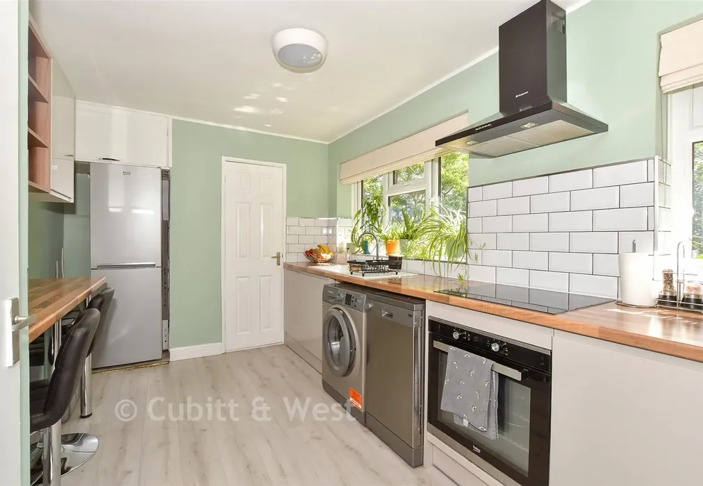 Kitchen - Climping Road, Crawley, West Sussex - Wards of Kent