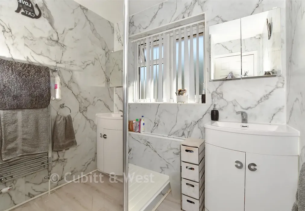 Shower Room - Climping Road, Crawley, West Sussex - Wards of Kent