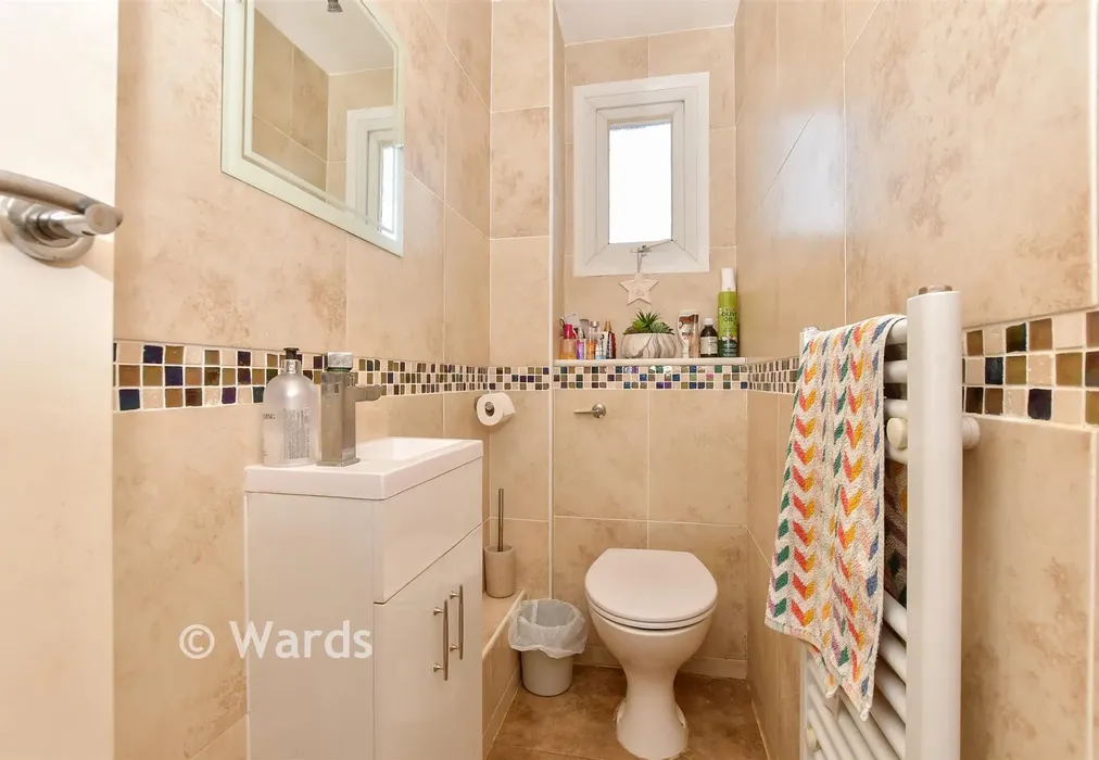 Cloakroom - St. Richard's Road, Deal, Kent - Wards of Kent