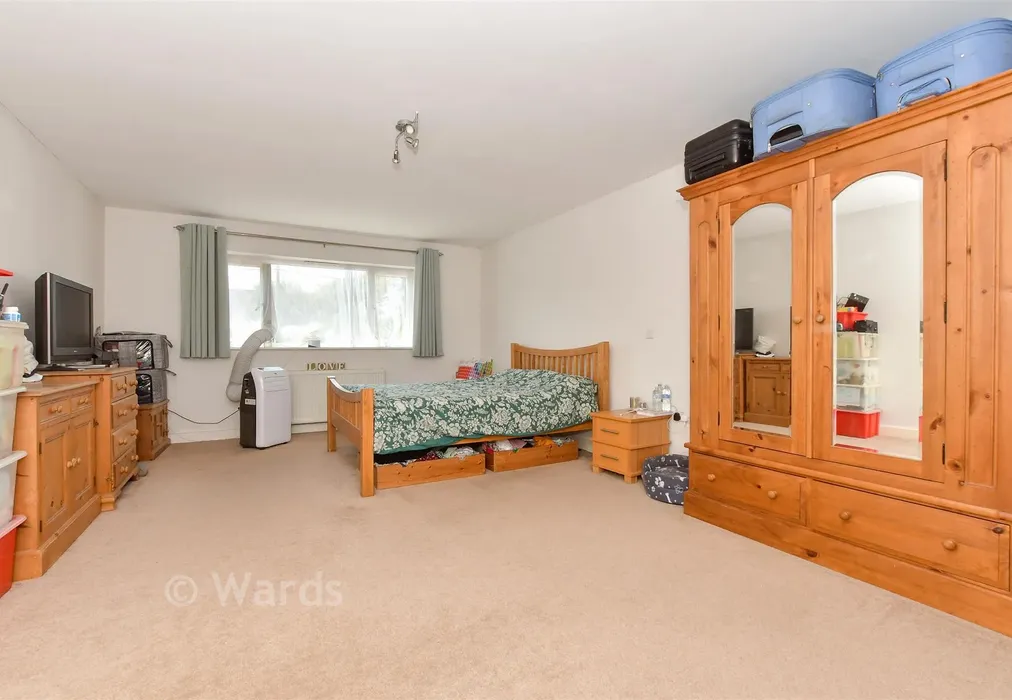 Bedroom 1 - St. Richard's Road, Deal, Kent - Wards of Kent