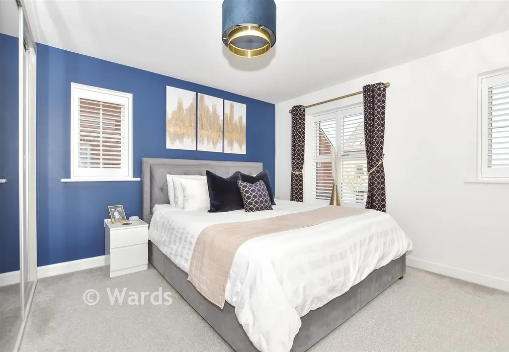 Bedroom 1 - Nickolls Road, Hythe, Kent - Wards of Kent