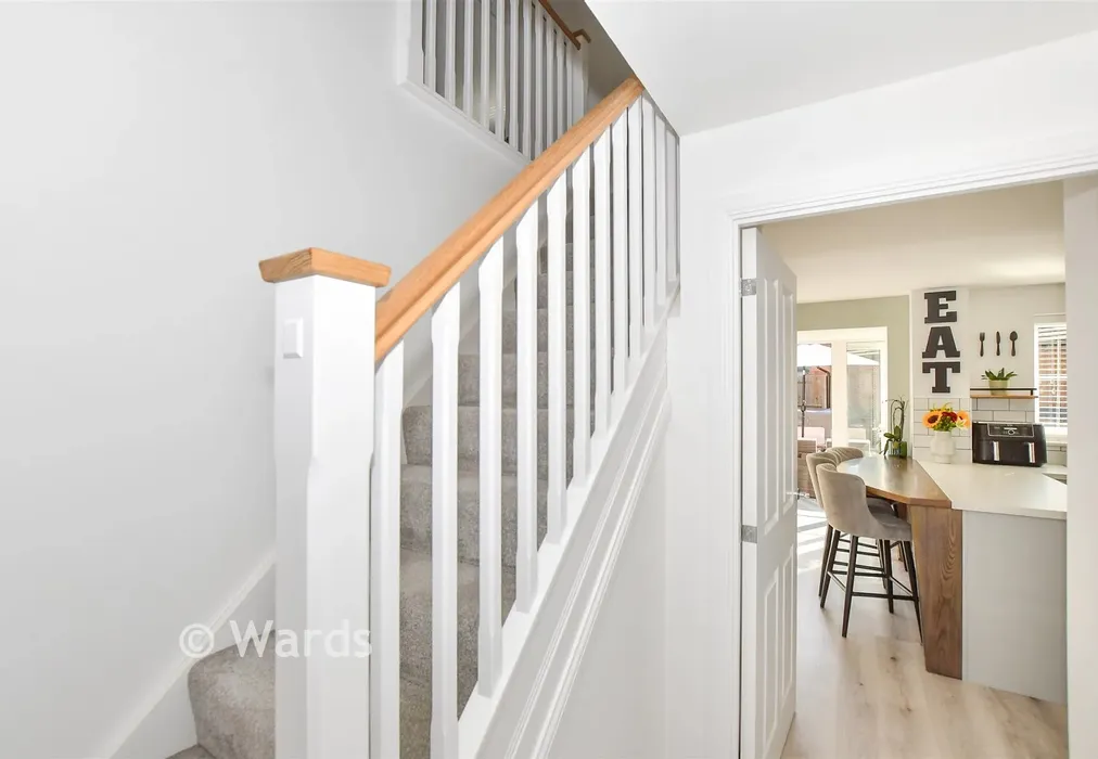 Internal Lifestyle Photograph - Nickolls Road, Hythe, Kent - Wards of Kent
