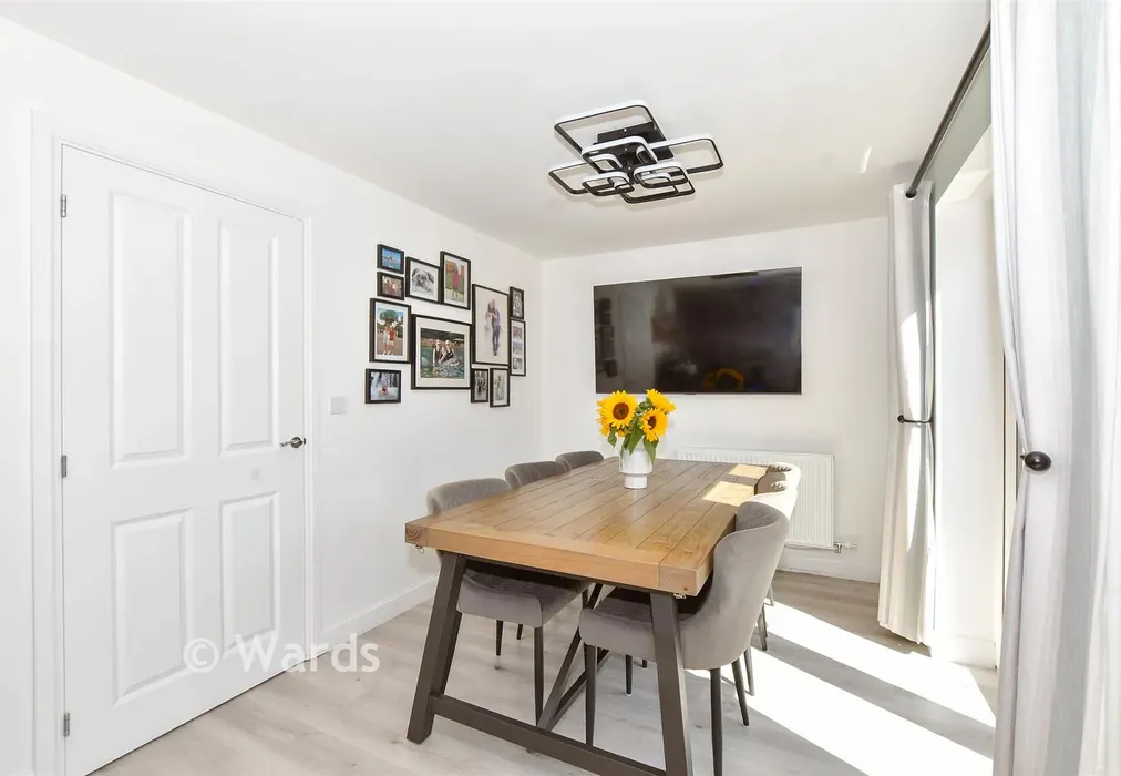 Kitchen/Diner - Nickolls Road, Hythe, Kent - Wards of Kent