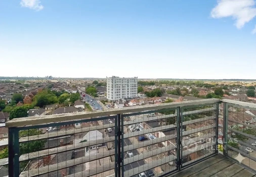 730b4c24-3-41DD-B... - 156-162 High Road Chadwell Heath RM6 - Wards of Kent