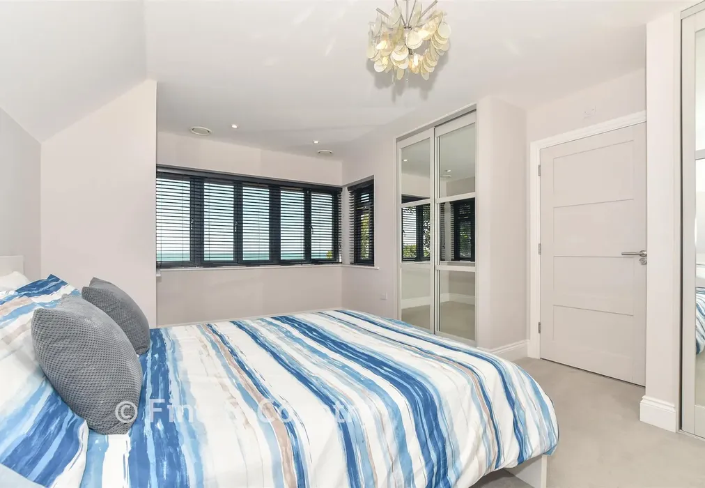 Principal Bedroom - Cannongate Road, Hythe, Kent - Wards of Kent