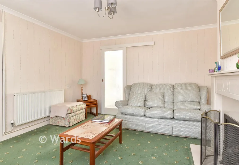 Lounge - Meadow Walk, Snodland, Kent - Wards of Kent