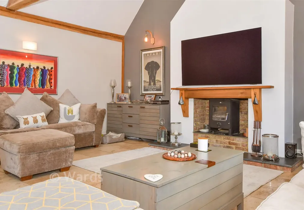 Internal Lifestyle Photograph - Ulcombe, Maidstone, Kent - Wards of Kent