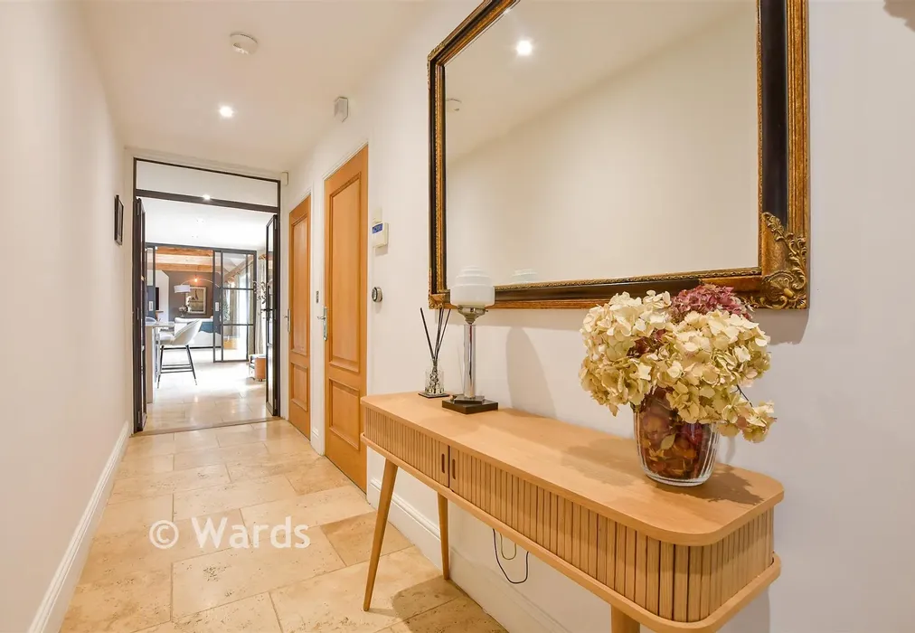 Internal Lifestyle Photograph - Ulcombe, Maidstone, Kent - Wards of Kent