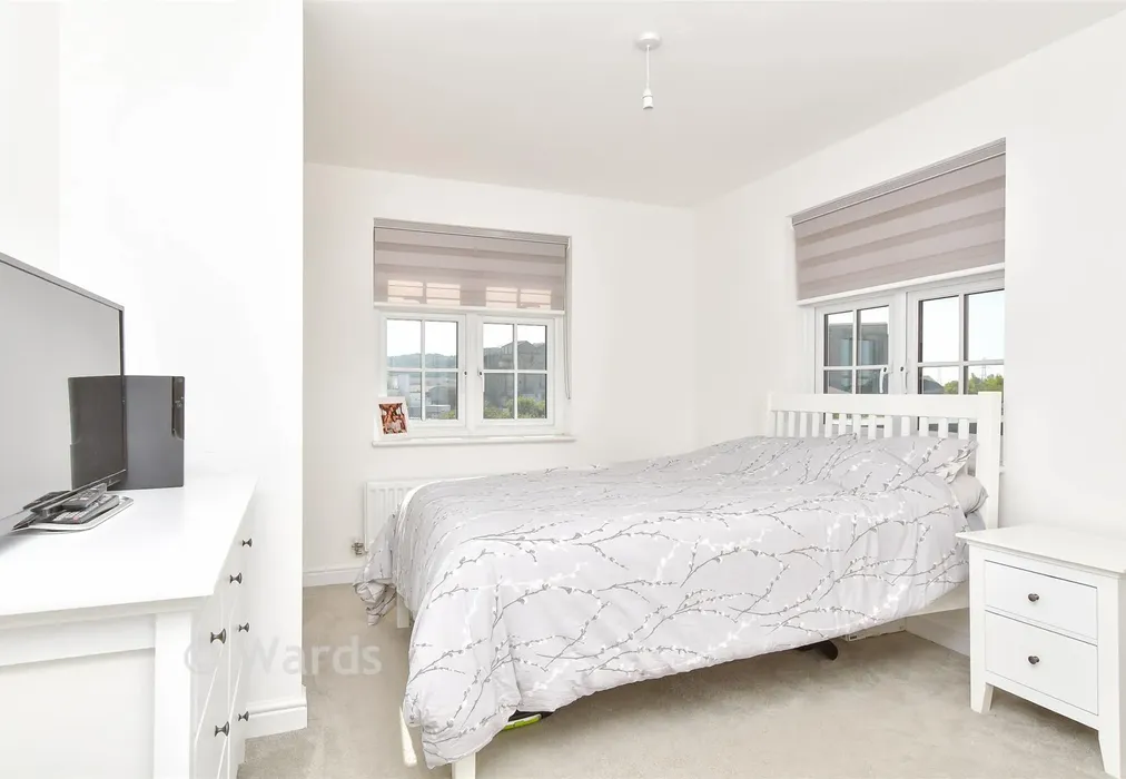 Bedroom 1 - Germander Avenue, Halling, Kent - Wards of Kent