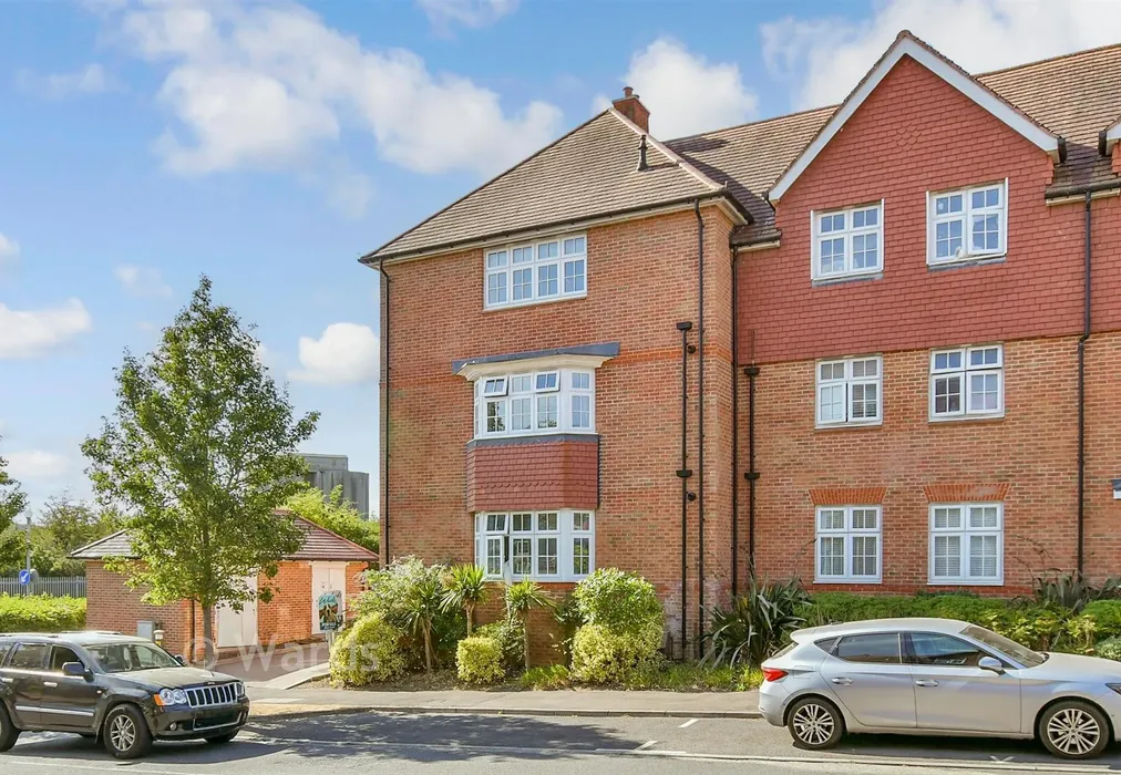 External (Web) - Germander Avenue, Halling, Kent - Wards of Kent