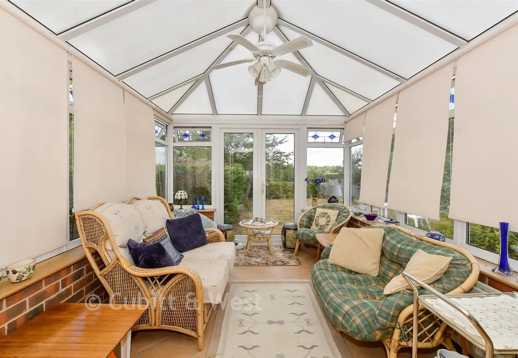 Conservatory - Handcross Road, Plummers Plain, Horsham, West Sussex - Wards of Kent