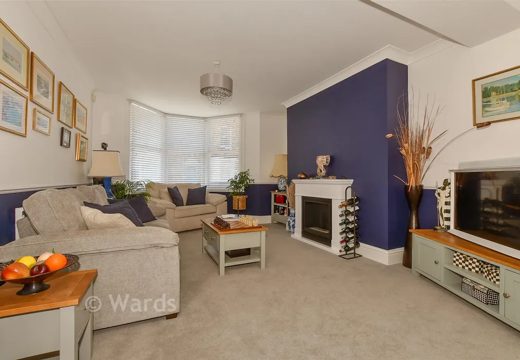 Lounge - Plains Of Waterloo, Ramsgate, Kent - Wards of Kent