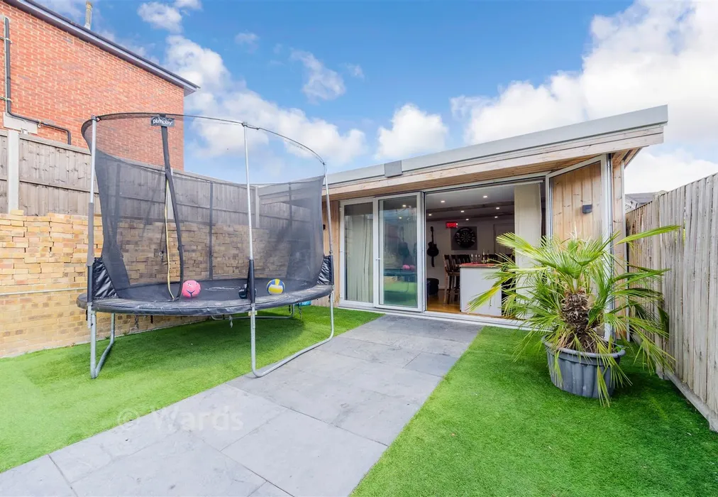 Rear Garden - Church Street, Hoo, Kent - Wards of Kent