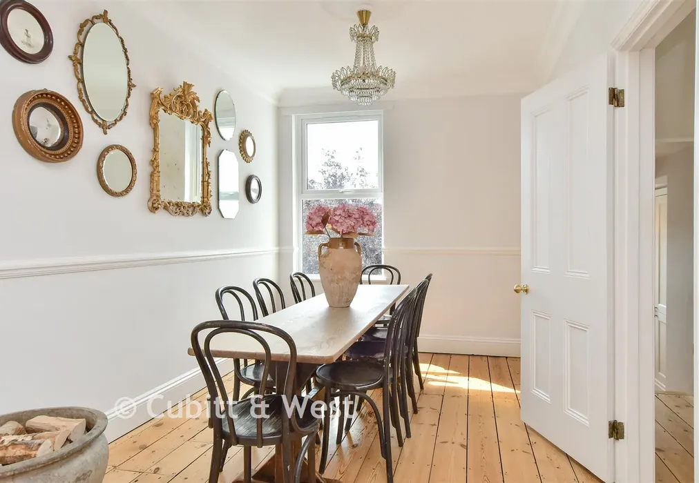 Dining Area - Hythe Road, Brighton, East Sussex - Wards of Kent
