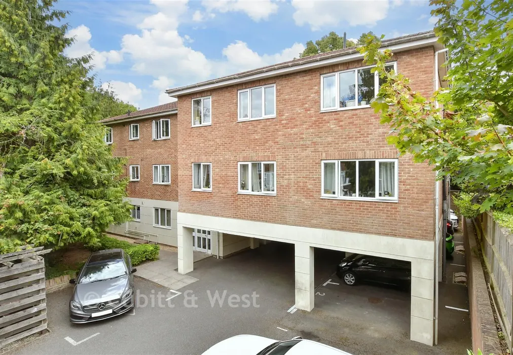 External (Web) - The Crescent, Belmont, Sutton, Surrey - Wards of Kent