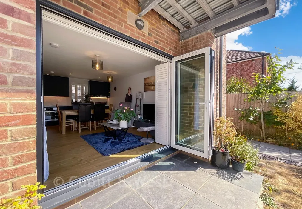 Patio 2** - Salvington Road, Worthing, West Sussex - Wards of Kent