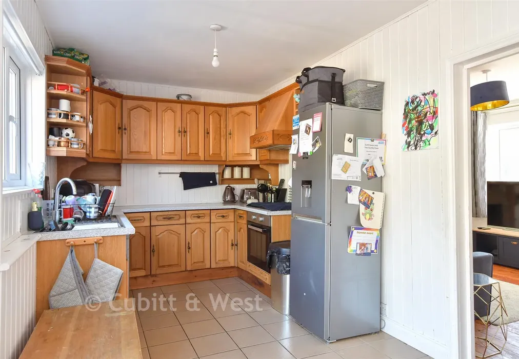 Kitchen - Dale Road, Lewes, East Sussex - Wards of Kent