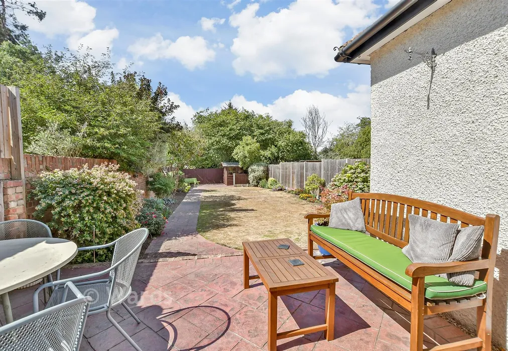 Rear Garden - Dallin Road, Bexleyheath, Kent - Wards of Kent