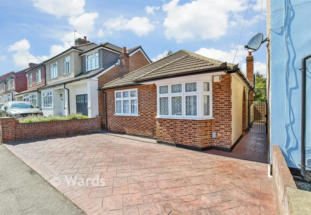 Driveway/Parking - Dallin Road, Bexleyheath, Kent - Wards of Kent