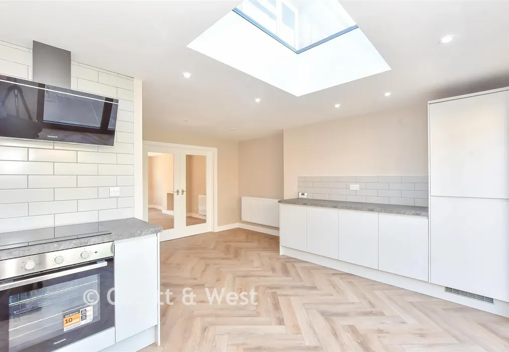 Kitchen - Prinsted Crescent, Portsmouth, Hampshire - Wards of Kent