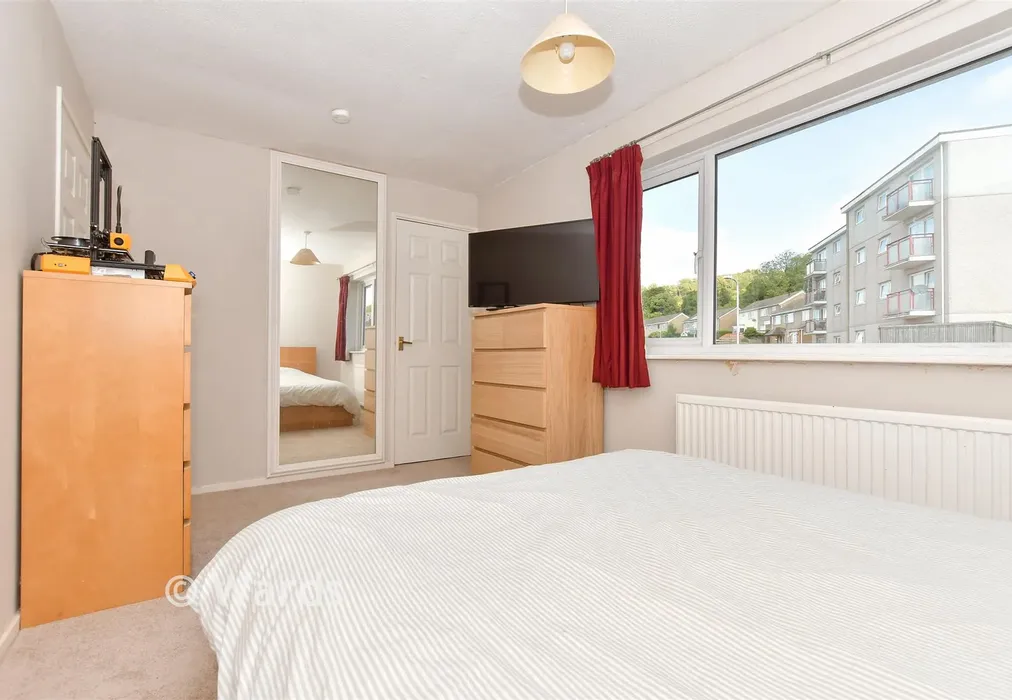 Bedroom 1 - Weavers Way, Dover, Kent - Wards of Kent
