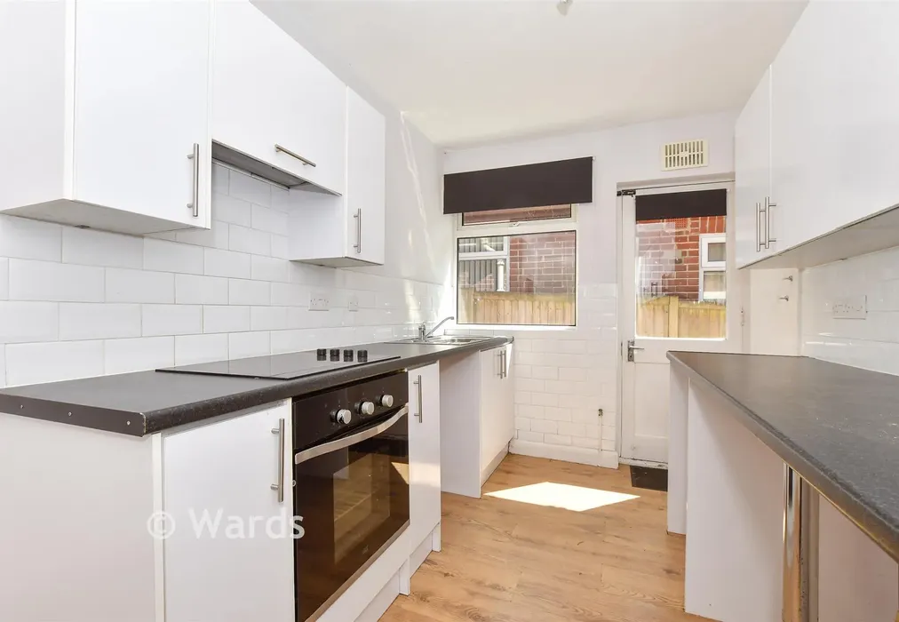 Kitchen - Elms Vale, Elms Vale, Kent - Wards of Kent