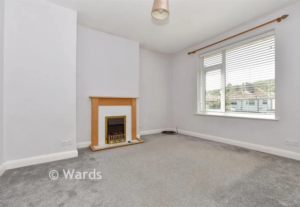 Lounge - Elms Vale, Elms Vale, Kent - Wards of Kent
