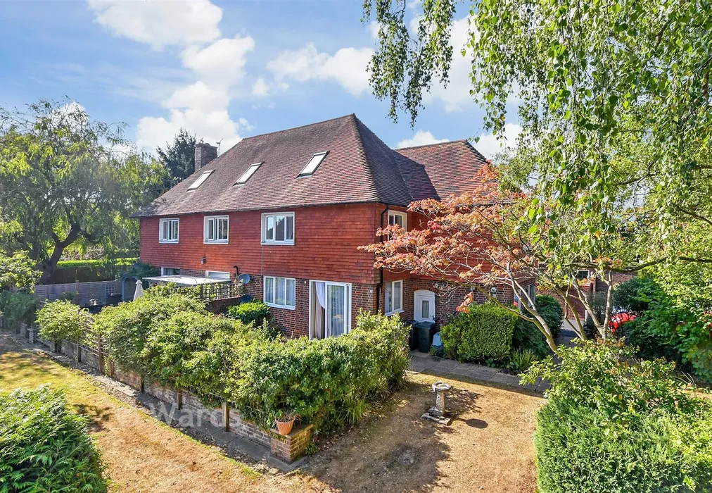 External (Web) - Vineys Gardens, Tenterden, Kent - Wards of Kent