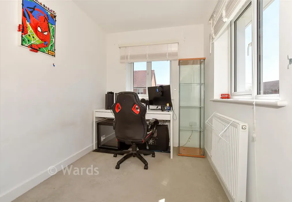 Bedroom 2 - Harvey Drive, Faversham, Kent - Wards of Kent