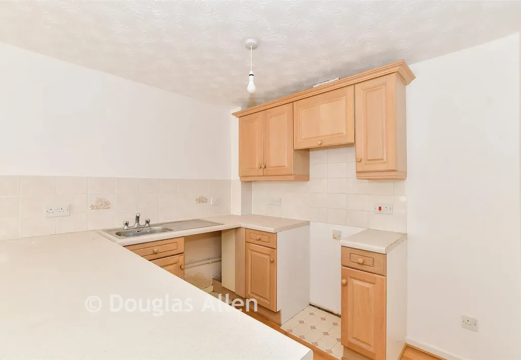 Lounge/Diner/ Kitchen - Lancaster Drive, Langdon Hills, Basildon, Essex - Wards of Kent