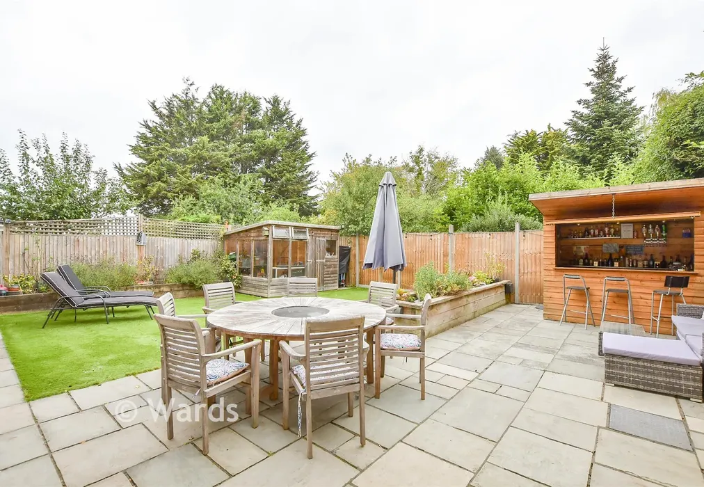 Rear Garden - Beech Court Gardens, Maidstone, Kent - Wards of Kent