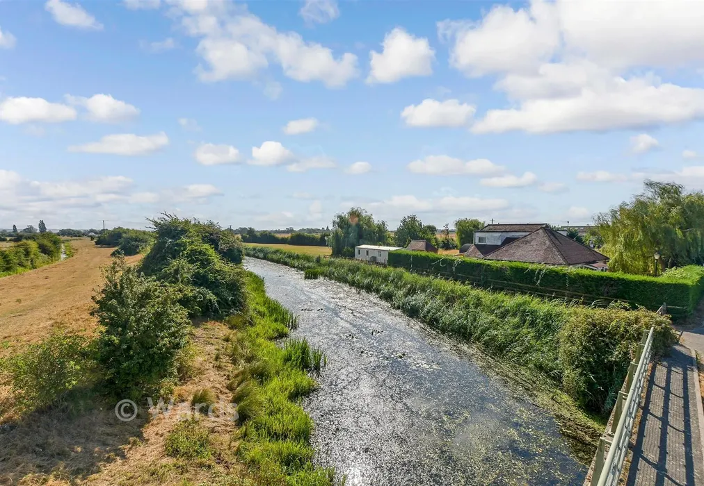 Surrounding Area - Church Road, Warehorne, Kent - Wards of Kent