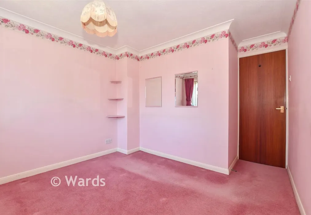 Bedroom 1 - Glover Road, Willesborough, Kent - Wards of Kent
