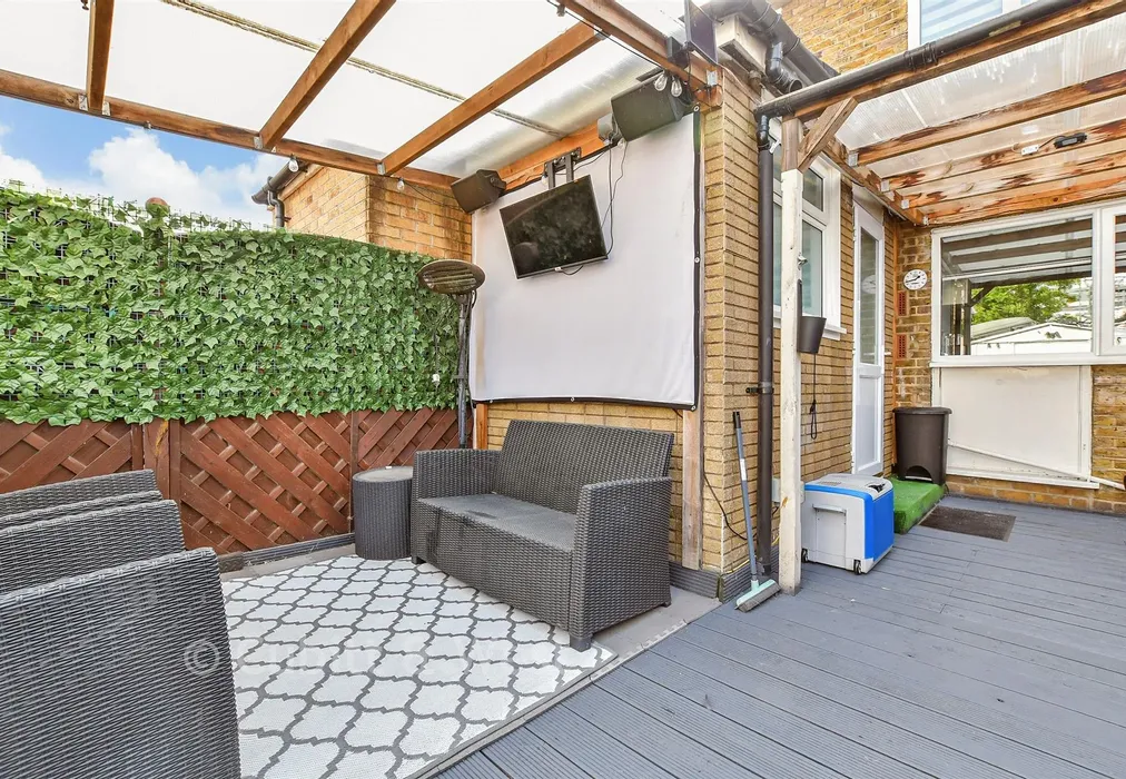 Rear Garden - Westminster Road, Sutton, Surrey - Wards of Kent