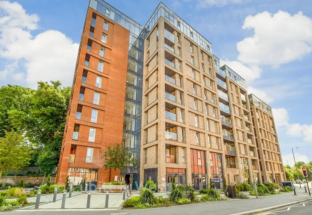 Front Shot - Marketfield Way, Redhill, Surrey - Wards of Kent