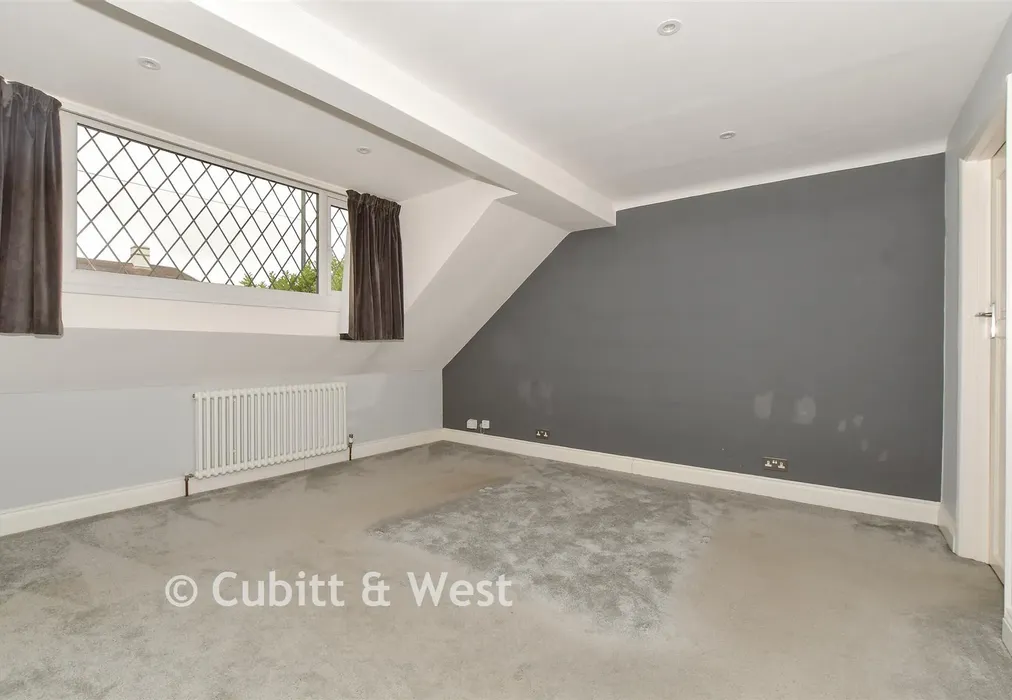 Bedroom 1 - Coulsdon Road, Coulsdon, Surrey - Wards of Kent
