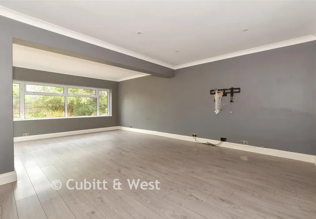 Lounge/Dining Room - Coulsdon Road, Coulsdon, Surrey - Wards of Kent
