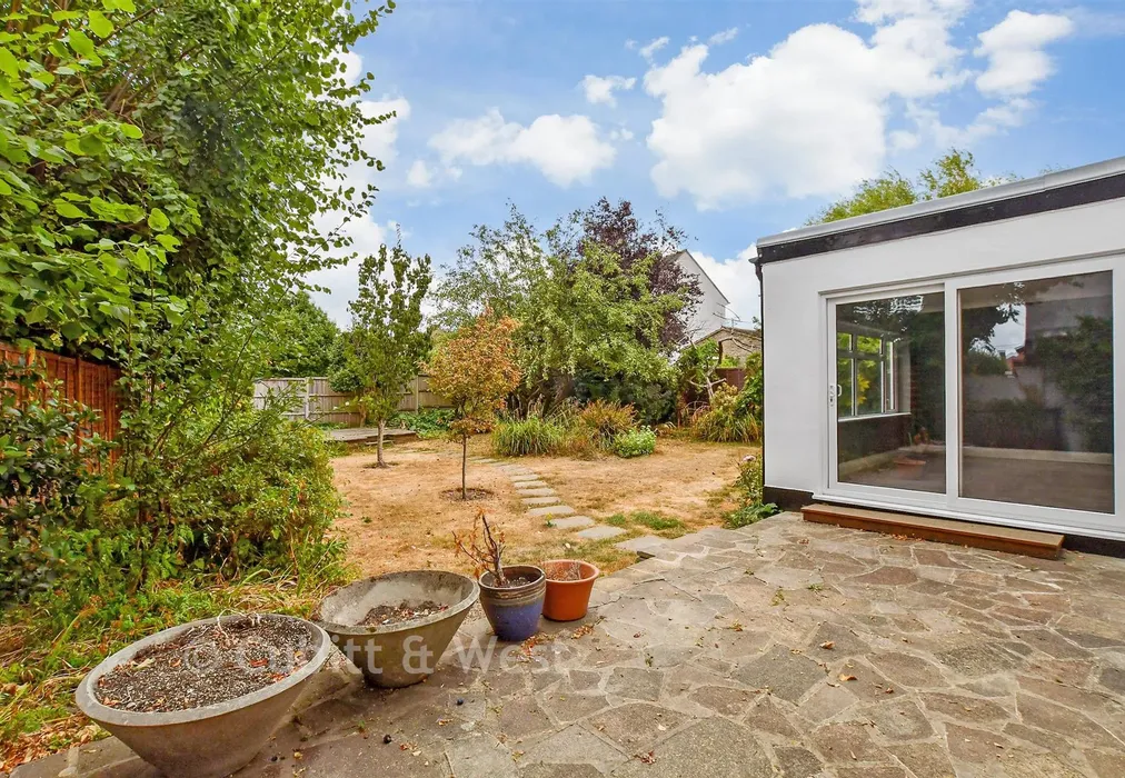 Rear Garden - Coulsdon Road, Coulsdon, Surrey - Wards of Kent