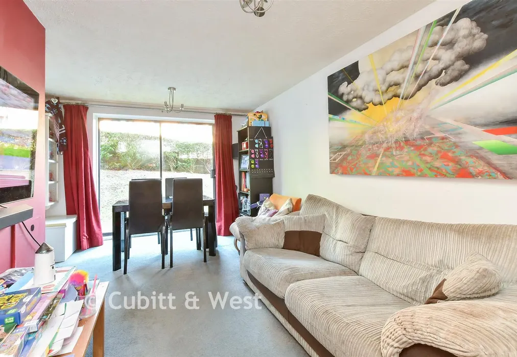 Lounge - Tongdean Lane, Preston, East Sussex - Wards of Kent