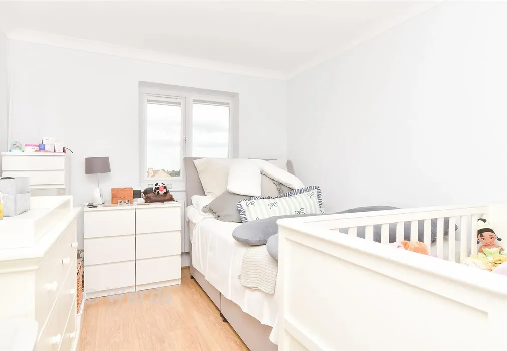 Bedroom - Edison Road, Welling, Kent - Wards of Kent