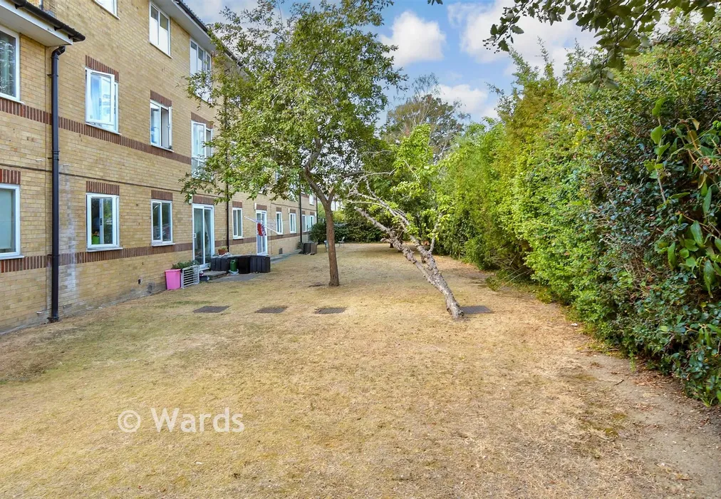 Communal Gardens - Edison Road, Welling, Kent - Wards of Kent