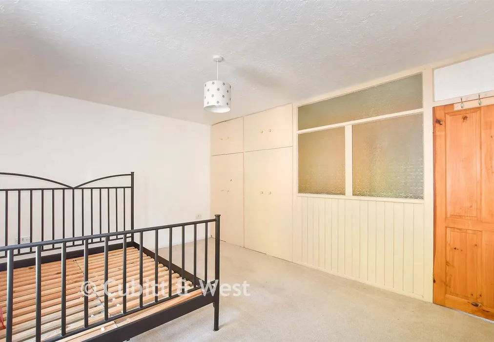 Bedroom 2 - Commonwealth Road, Caterham, Surrey - Wards of Kent