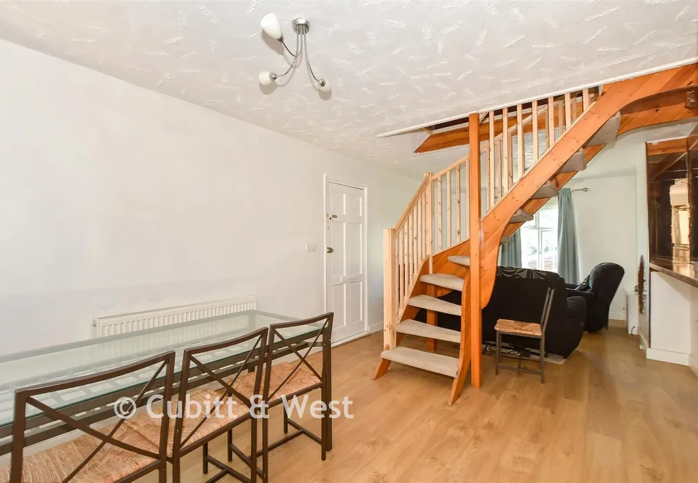 Lounge/Diner - Commonwealth Road, Caterham, Surrey - Wards of Kent