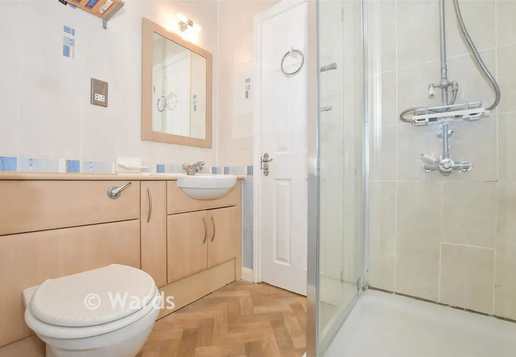Jack And Jill En-Suite - Pilgrims Close, Harrietsham, Kent - Wards of Kent