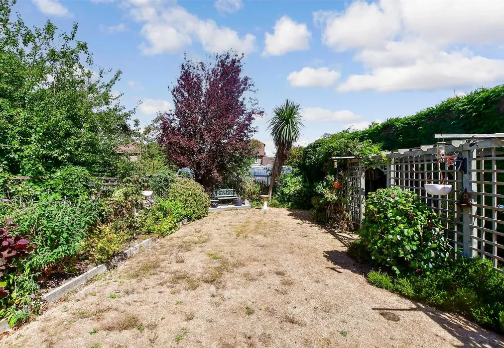 Rear Garden - Tacklee Road, Yapton, West Sussex - Wards of Kent