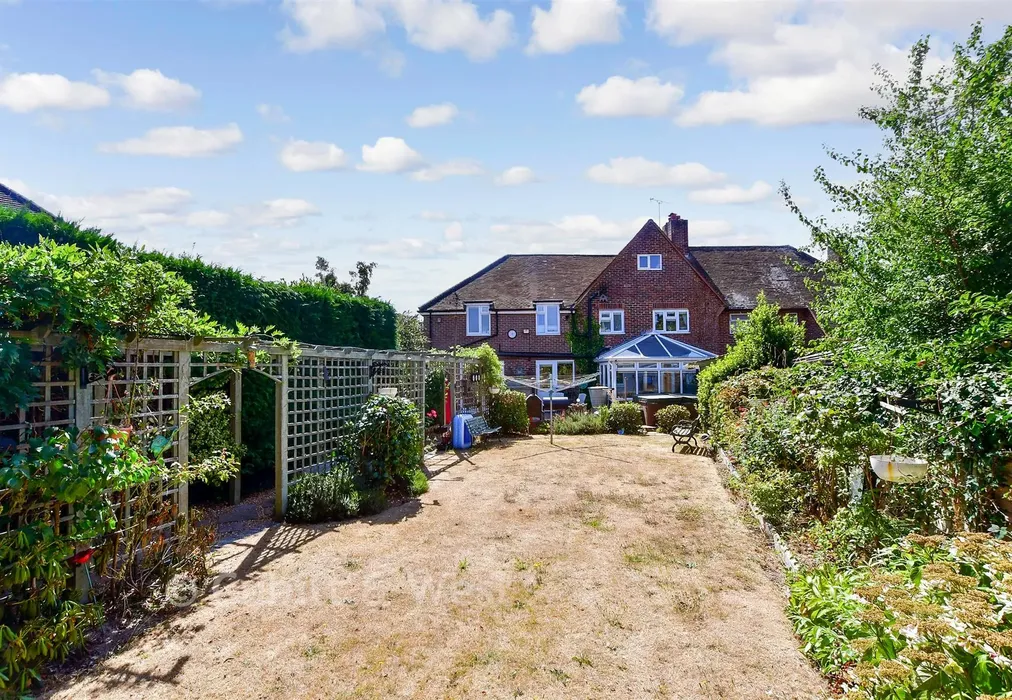 Rear Garden - Tacklee Road, Yapton, West Sussex - Wards of Kent